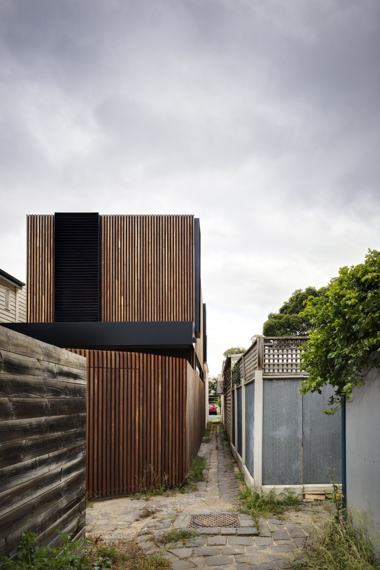 South Melbourne Residence — Exterior (back)